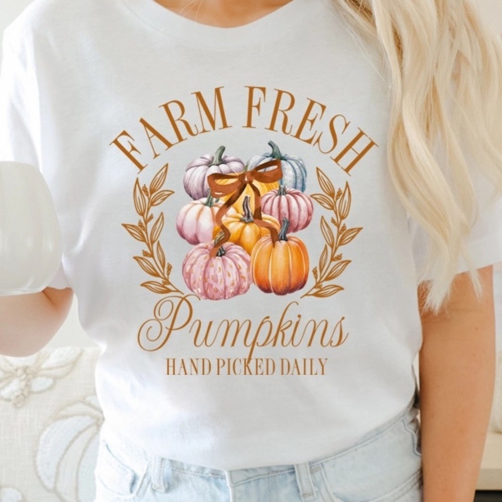 Farm Fresh Pumpkins Graphic Tee - Ash - NEW WITH TAGS
